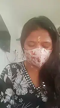 Snapshot of Tamil_Sanjana_ chatting on 02/15/25, 10:55 Tamil Sanjana  online show from 02/15/25, 10:55
