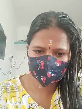 Snapshot of Tamil_Sanjana_ chatting on 02/17/25, 06:42 Tamil Sanjana  online show from 02/17/25, 06:42