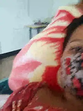 Snapshot of Tamil_Sanjana_ chatting on 03/06/25, 06:19 Tamil Sanjana  online show from 03/06/25, 06:19