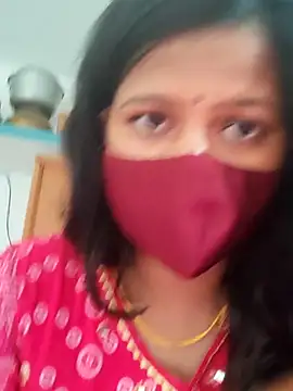 Snapshot of Tamil_Sanjana_ chatting on 03/07/25, 05:08 Tamil Sanjana  online show from 03/07/25, 05:08
