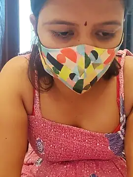 Snapshot of Tamil_Sanjana_ chatting on 03/14/25, 06:53 Tamil Sanjana  online show from 03/14/25, 06:53