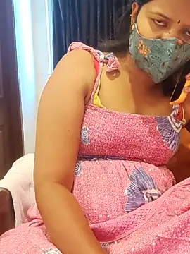 Snapshot of Tamil_Sanjana_ chatting on 03/14/25, 10:39 Tamil Sanjana  online show from 03/14/25, 10:39