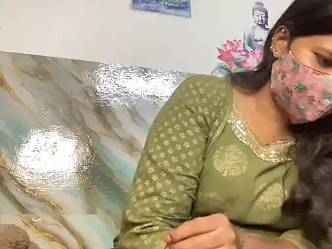 Snapshot of Tamil_Sanjana_ chatting on 09/10/25, 09:20 Tamil Sanjana  online show from 09/10/25, 09:20