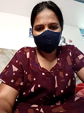 Snapshot of Tamil_Sanjana_ chatting on 09/25/25, 07:45 Tamil Sanjana  online show from 09/25/25, 07:45