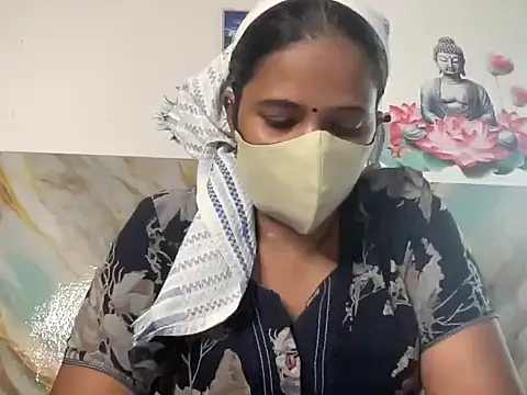 Snapshot of Tamil_Sanjana_ chatting on 10/16/25, 06:47 Tamil Sanjana  online show from 10/16/25, 06:47
