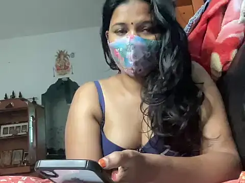 Tamil Sanjana  online show from 11/01/25, 01:29