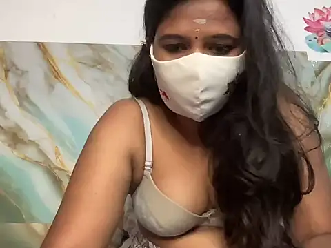 Tamil Sanjana  online show from 12/14/25, 01:27