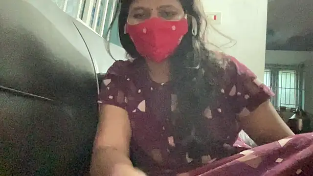 Snapshot of Tamil_Sanjana_ chatting on 02/04/26, 01:33 Tamil Sanjana online show from 02/04/26, 01:33