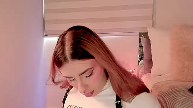 Snapshot of Alissonroses chatting on 03/31/26, 07:36 Alissonroses online show from 03/31/26, 07:36