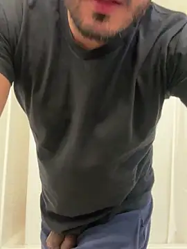 Snapshot of truenoxxx13 chatting on 09/25/25, 07:28 truenoxxx13 online show from 09/25/25, 07:28