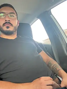 Snapshot of truenoxxx13 chatting on 10/03/25, 05:43 truenoxxx13 online show from 10/03/25, 05:43