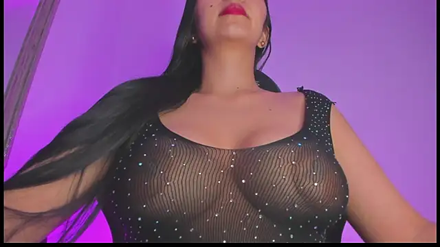 nathyy garcia online show from 06/17/26, 03:42