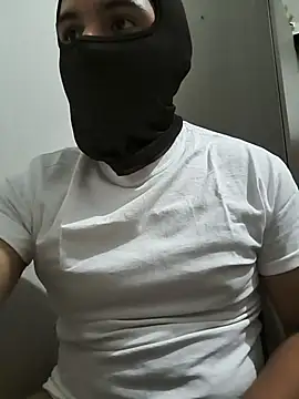 Snapshot of Eddy7988 chatting on 03/18/26, 08:17 Eddy7988 online show from 03/18/26, 08:17