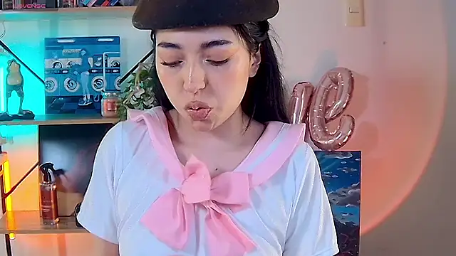 Snapshot of Sweet_Nyx chatting on 02/16/26, 11:01 Sweet Nyx online show from 02/16/26, 11:01