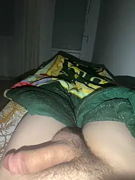 Snapshot of ayandz05 chatting on 10/08/25, 12:30 ayandz05 online show from 10/08/25, 12:30