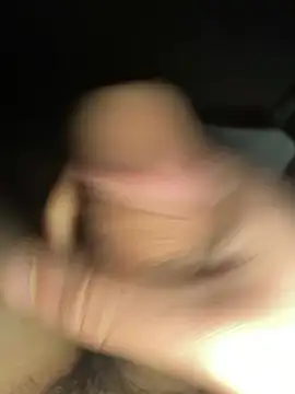 Snapshot of ayandz05 chatting on 02/10/26, 12:04 ayandz05 online show from 02/10/26, 12:04