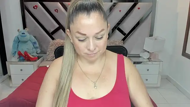 natalia5560 online show from 11/02/25, 01:13