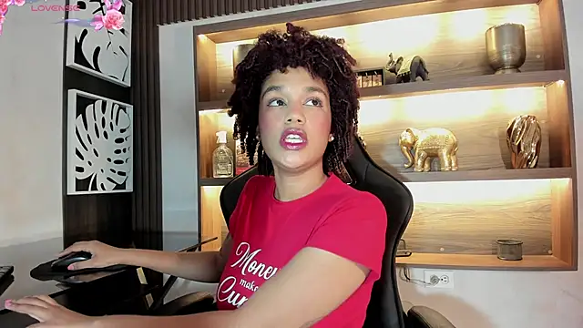 loladupont online show from 02/01/25, 11:54