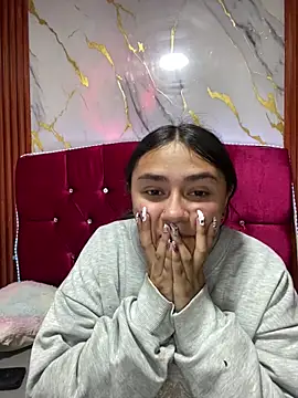 Snapshot of michell_boobs_ chatting on 10/30/25, 02:07 michell boobs online show from 10/30/25, 02:07