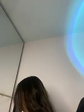 Snapshot of michell_boobs_ chatting on 11/15/25, 01:58 michell boobs online show from 11/15/25, 01:58