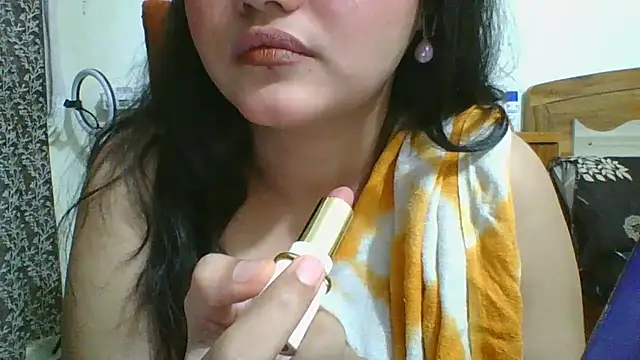 Snapshot of Riya_Stream01 chatting on 04/24/26, 06:21 Riya Stream01 online show from 04/24/26, 06:21