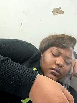 Snapshot of Kbaby337 chatting on 11/21/25, 05:50 Kbaby337 online show from 11/21/25, 05:50