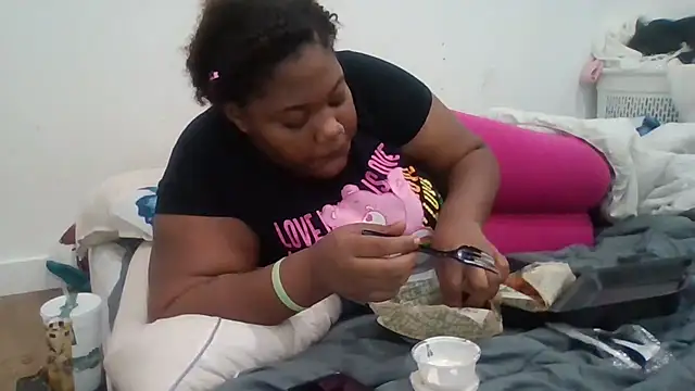 Snapshot of Kbaby337 chatting on 11/27/25, 03:52 Kbaby337 online show from 11/27/25, 03:52