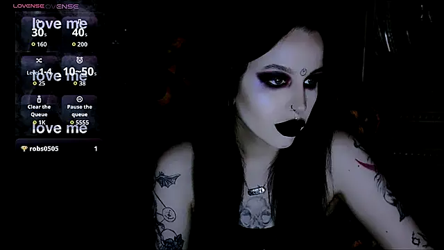 Snapshot of alexx_succubus chatting on 09/23/25, 07:06 alexx succubus online show from 09/23/25, 07:06
