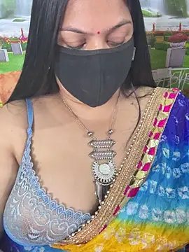 FlatVincy4 online show from 10/25/25, 04:13