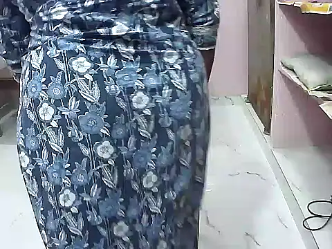 Snapshot of telugu_indhu_0001 chatting on 01/13/26, 03:50 telugu indhu 0001 online show from 01/13/26, 03:50