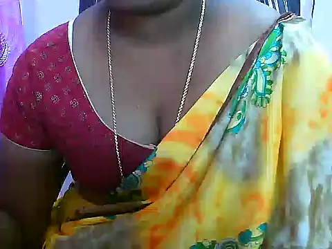 Snapshot of telugu_indhu_0001 chatting on 02/12/26, 08:31 telugu indhu 0001 online show from 02/12/26, 08:31