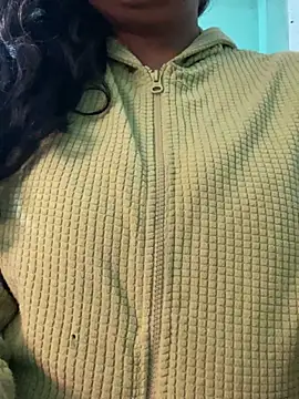 hot menka online show from 01/09/25, 05:22