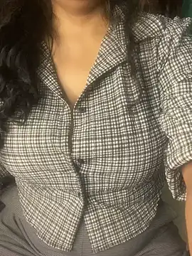 hot menka online show from 01/19/25, 11:12