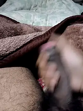 Snapshot of sasuke782 chatting on 12/28/24, 01:06 sasuke782 online show from 12/28/24, 01:06