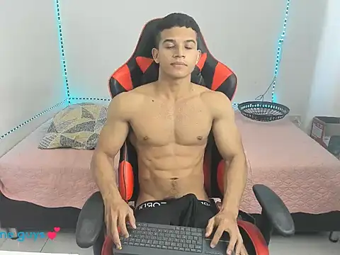 Snapshot of oliver_thompsson7 chatting on 12/20/25, 03:08 oliver thompsson7 online show from 12/20/25, 03:08