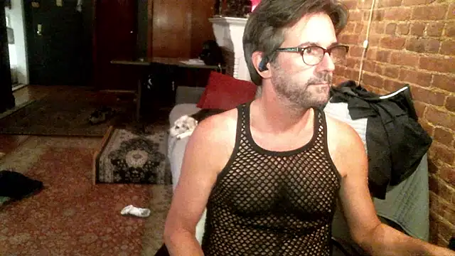 Snapshot of Johnny_Bottoms chatting on 10/01/25, 11:00 Johnny Bottoms online show from 10/01/25, 11:00