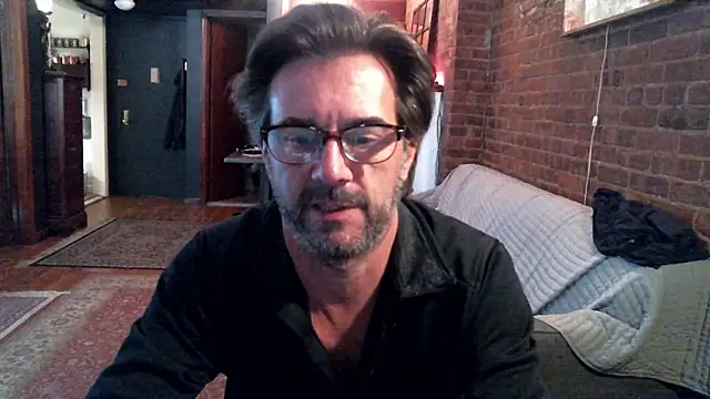 Snapshot of Johnny_Bottoms chatting on 11/06/25, 07:48 Johnny Bottoms online show from 11/06/25, 07:48