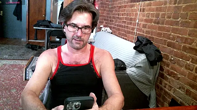 Snapshot of Johnny_Bottoms chatting on 11/27/25, 07:27 Johnny Bottoms online show from 11/27/25, 07:27