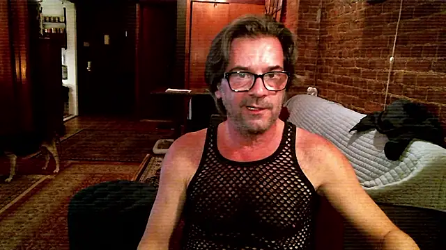 Snapshot of Johnny_Bottoms chatting on 02/04/26, 11:42 Johnny Bottoms online show from 02/04/26, 11:42