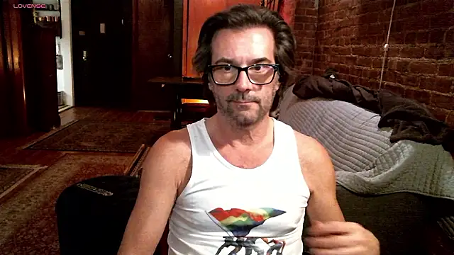 Snapshot of Johnny_Bottoms chatting on 02/22/26, 10:19 Johnny Bottoms online show from 02/22/26, 10:19