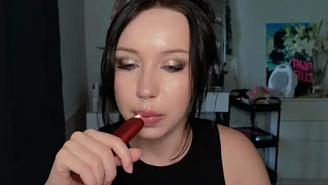 Snapshot of MoranaMissGod chatting on 05/24/26, 03:17 MoranaMissGod online show from 05/24/26, 03:17
