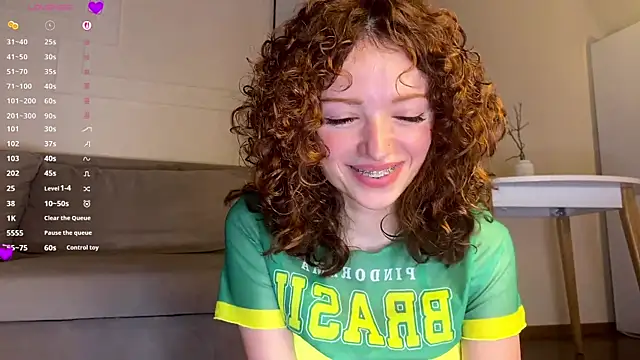 LilianGrindle online show from 06/19/26, 07:17