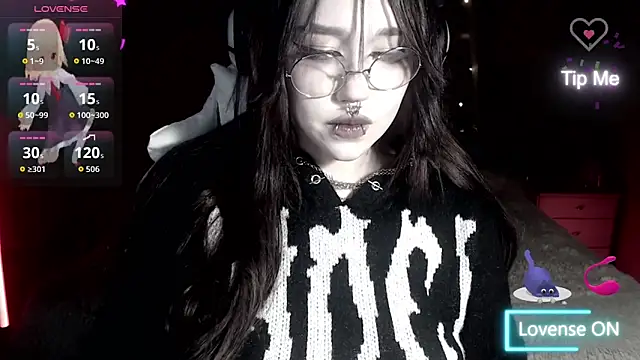 chloe crystall killer online show from 11/08/25, 05:07