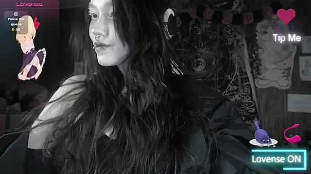 Snapshot of chloe_crystall_killer chatting on 02/04/26, 10:36 chloe crystall killer online show from 02/04/26, 10:36