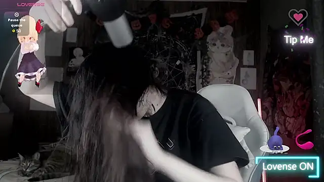 Snapshot of chloe_crystall_killer chatting on 02/26/26, 06:01 chloe crystall killer online show from 02/26/26, 06:01