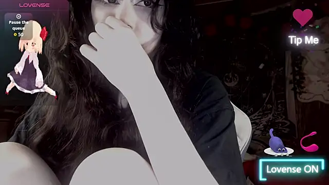 Snapshot of chloe_crystall_killer chatting on 03/06/26, 06:32 chloe crystall killer online show from 03/06/26, 06:32