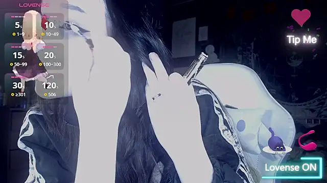 Snapshot of chloe_crystall_killer chatting on 03/13/26, 05:03 chloe crystall killer online show from 03/13/26, 05:03