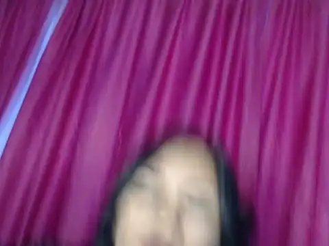 Snapshot of mariana_96 chatting on 01/10/25, 10:57 mariana 96 online show from 01/10/25, 10:57