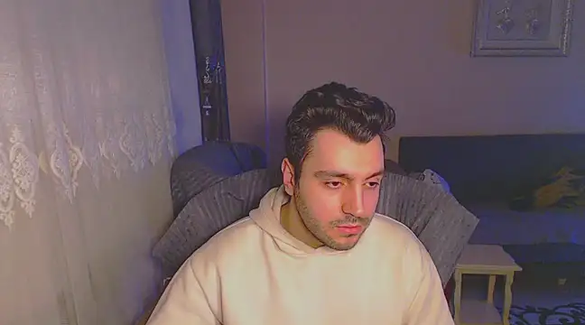 handsomeee04 online show from 02/14/25, 10:04