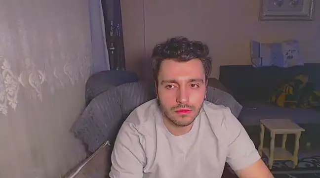 handsomeee04 online show from 02/17/25, 03:25